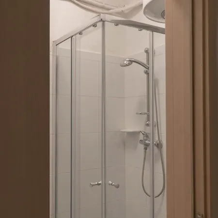 Freshly Remodelled Apartment *